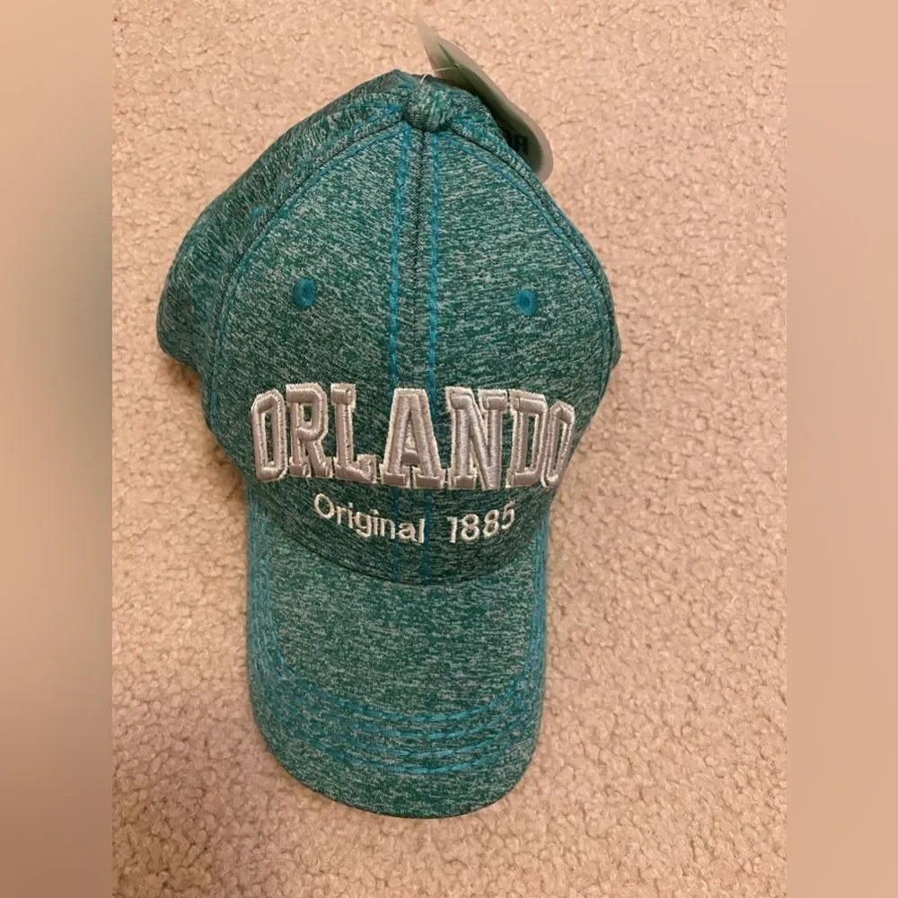 Robin Ruth Hats - Picture 1 of 5
